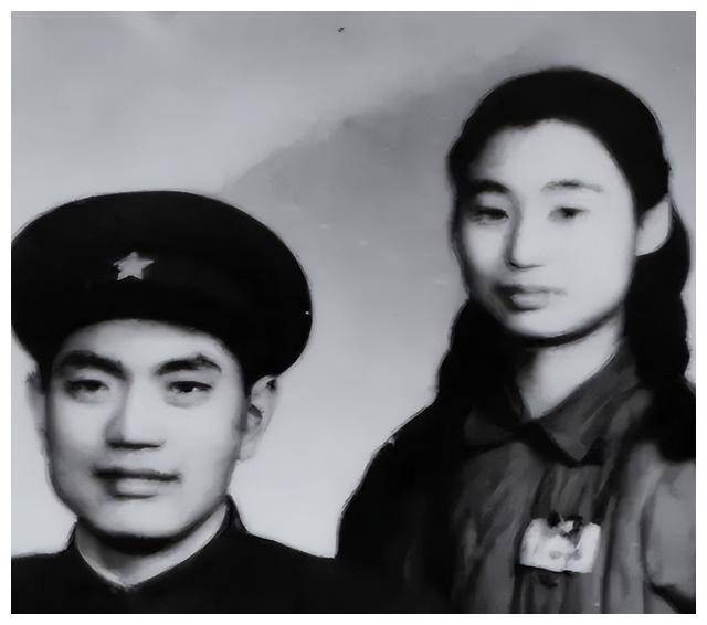饭询问为何不点酒尤：上次是我掏的钱不朽情缘试玩版1971年和尤太忠吃(图2)