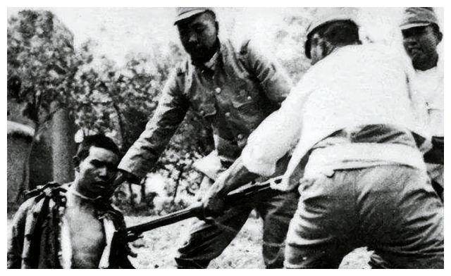 饭询问为何不点酒尤：上次是我掏的钱不朽情缘试玩版1971年和尤太忠吃(图3)